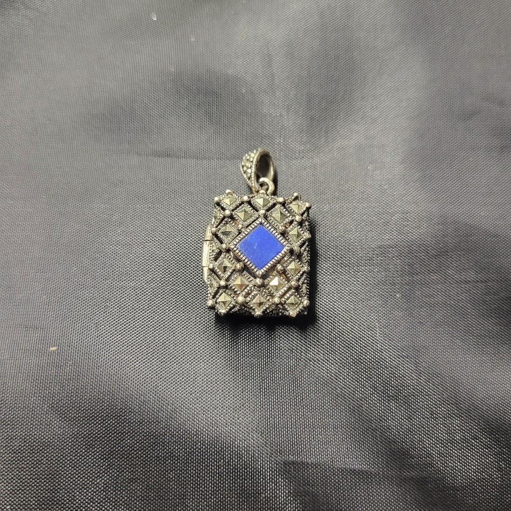 Lapis and Silver pendant